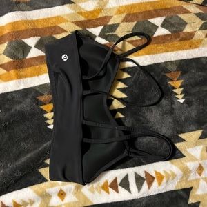 Lululemon like a cloud sports bra